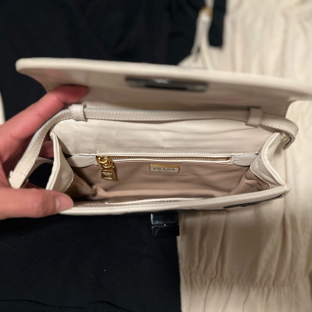 Prada Black and Cream Lips Madras Crossbody Bag - Picture 8 of 9